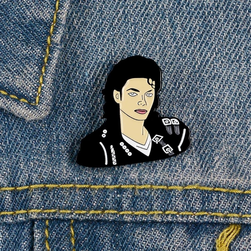 MICHAEL JACKSON ‘BAD’ALBUM COVER ENAMEL PIN LAPEL PIN BROOCH NWT - Picture 9 of 12